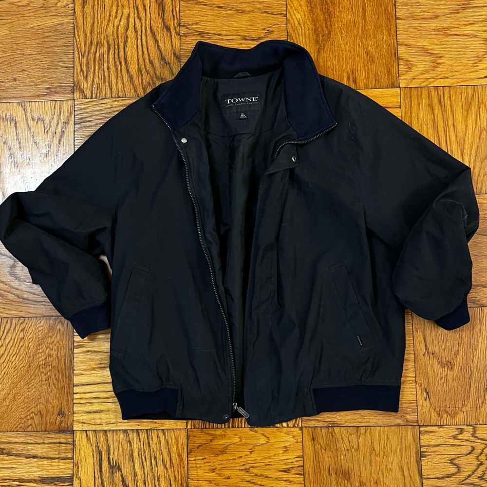 Vintage TOWNE BY London Fog Black Bomber Jacket